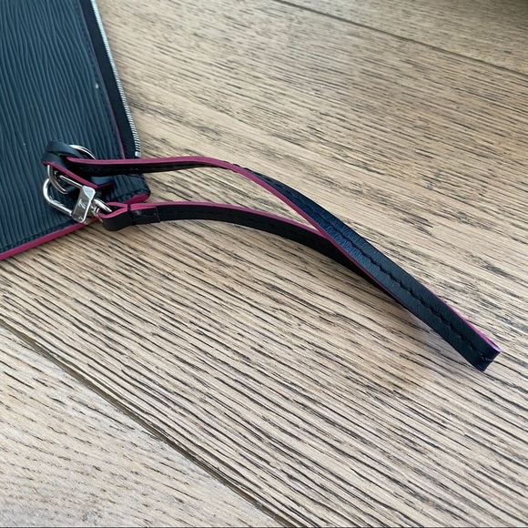 🔮✨ULTRA RARE✨🔮Black Epi Neverfull MM With Pouch! - Picture 12 of 15